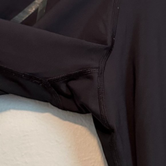 2XU Women's MCS Mid-Rise Compression Tights in Black Size Medium - Picture 6 of 16